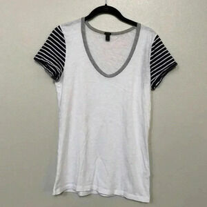 J.Crew Women’s Cotton Scoop Neck White w/Navy Blue Sleeves Tee - Medium